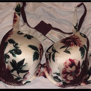 Cacique Cotton Plunge Bra w/Lace Trim